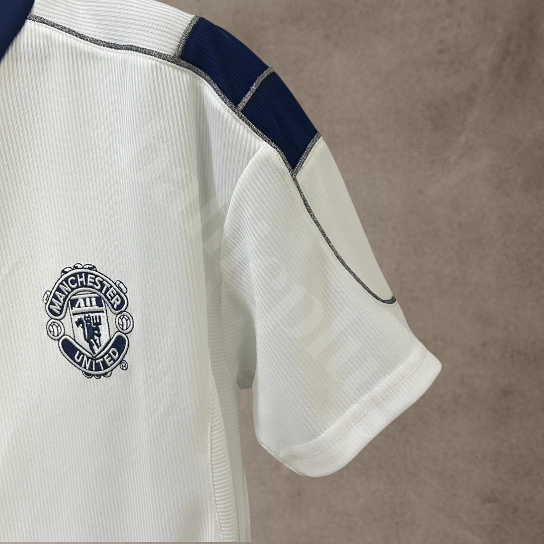 Manchester United Away 2000-2001