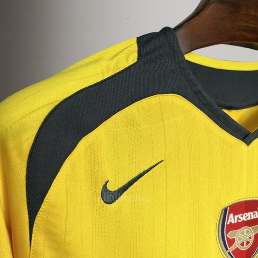 Arsenal Away 2005-2006