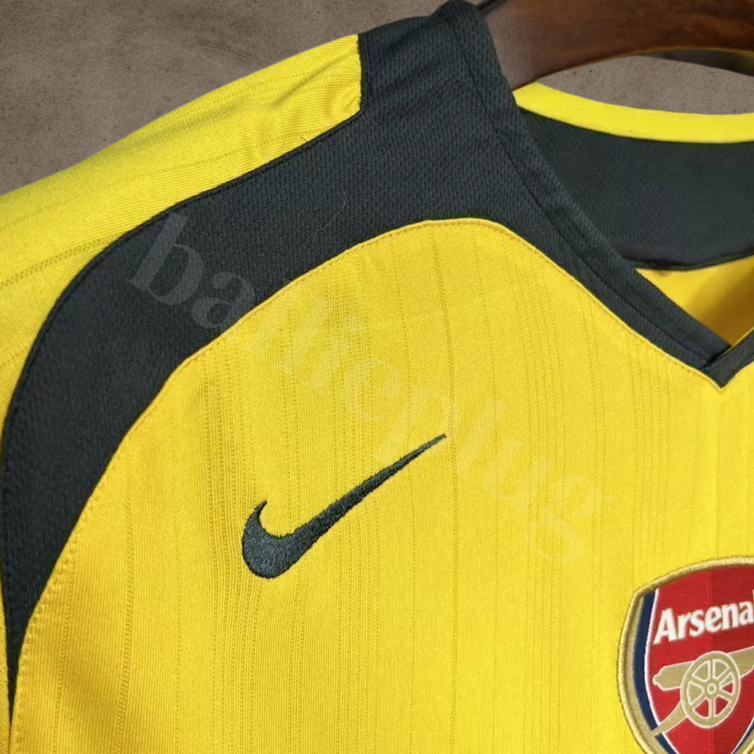 Arsenal Away 2005-2006