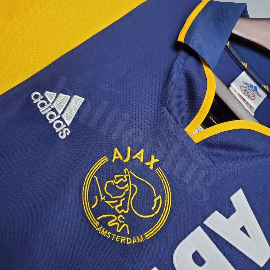 Ajax Away 2000-2001