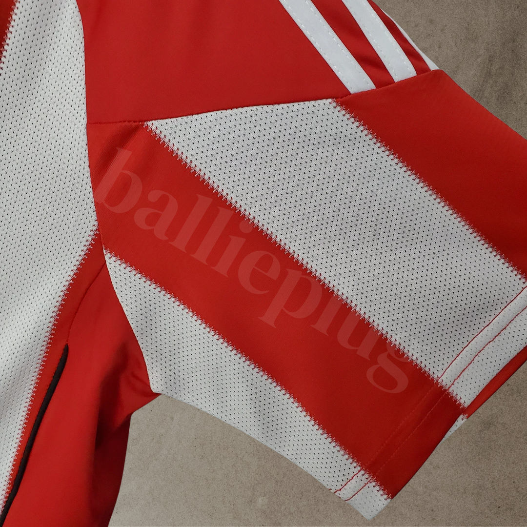 Bayern München Home 2010-2011