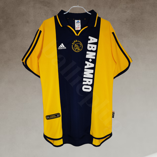 Ajax Away 2000-2001