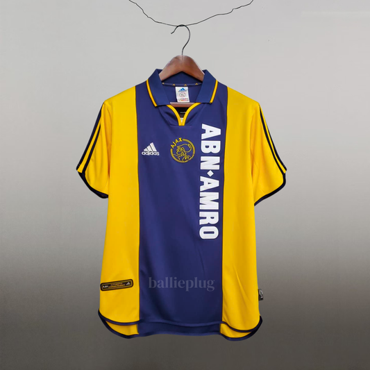Ajax Away 2000-2001