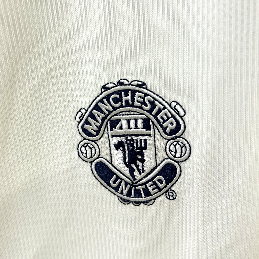 Manchester United Away 2000-2001