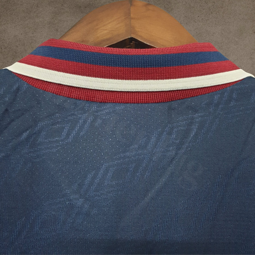 Ajax Away 1994-1995